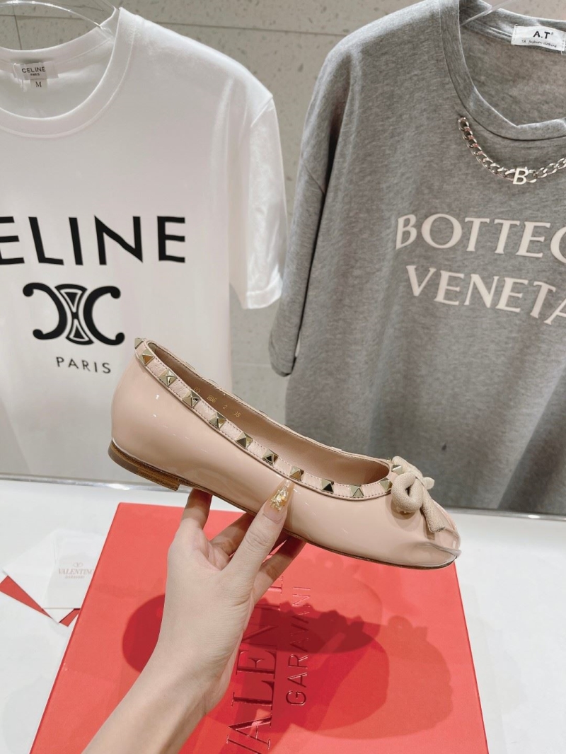 Valentino flat shoes